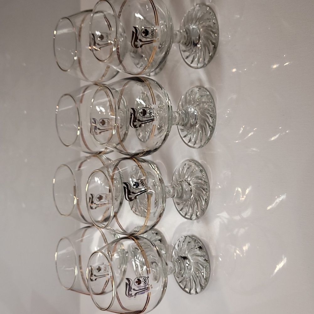 Vintage 1988 petro Canada Olympic torch Calgary 22kt gold trim glasses 8…